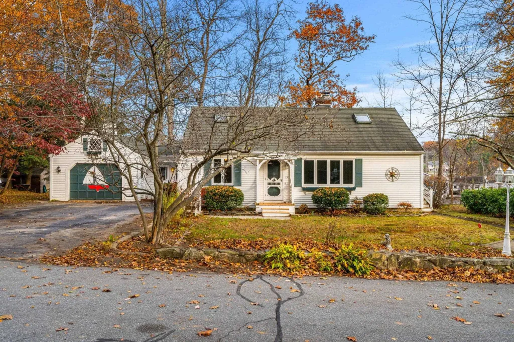 19 Mcgrath Road, Pelham