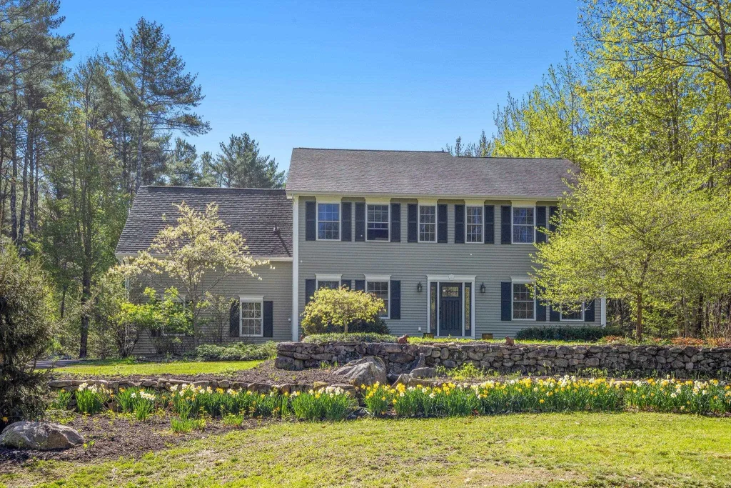 17 Federal Corner Road, Tuftonboro