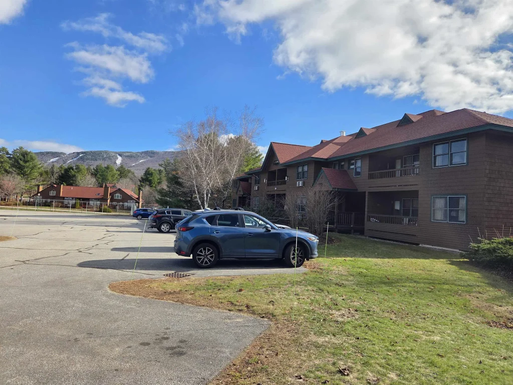 164 Deer Park Drive, Woodstock