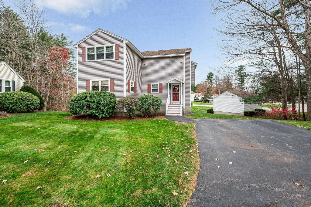 5 Meghan Drive, Nashua