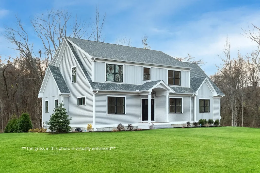 141 Dearborn Road, Greenland