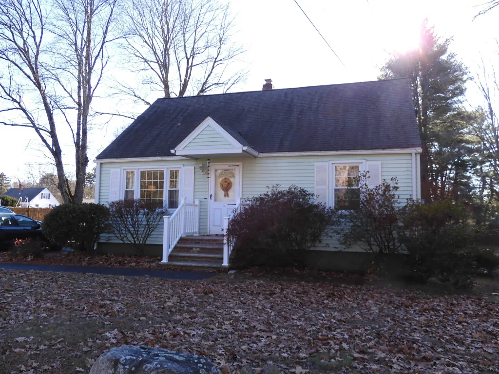 146 South Policy Street, Salem