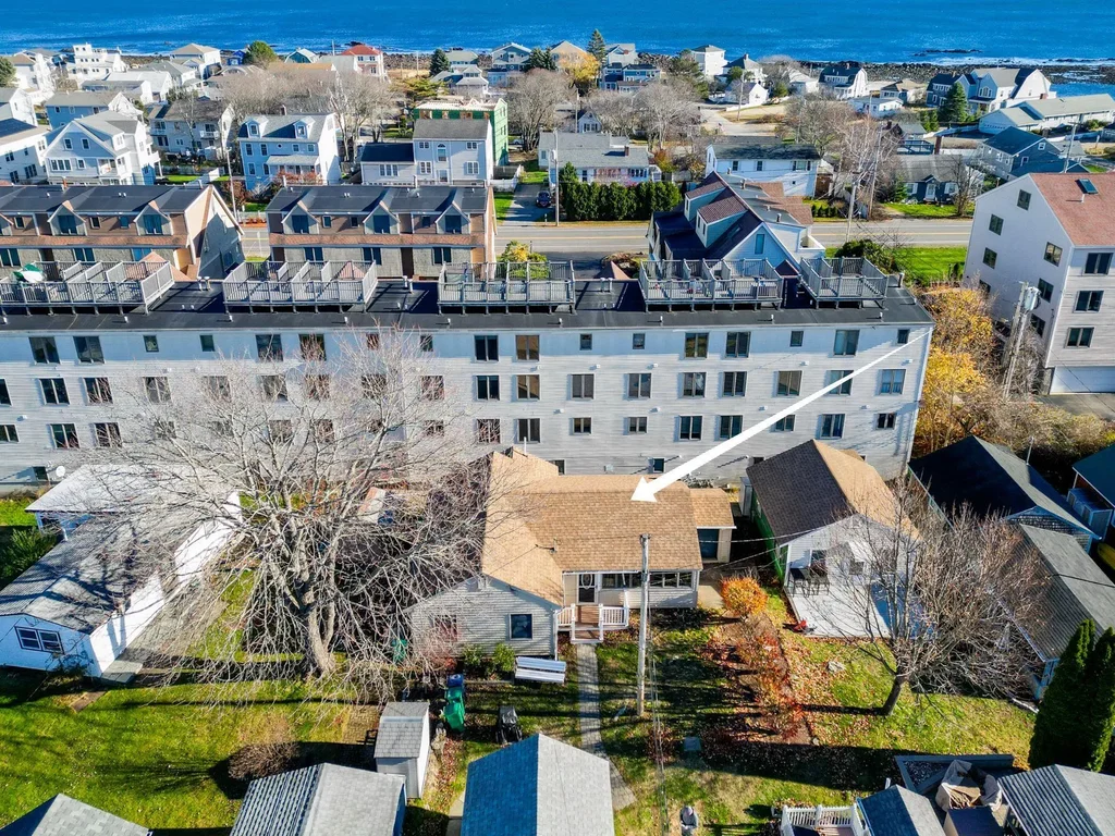 61 Acorn Road, Hampton