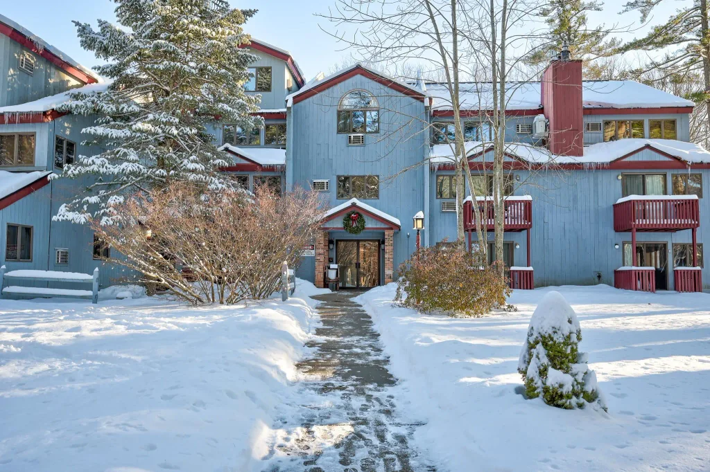 10g River Run Drive, Bartlett