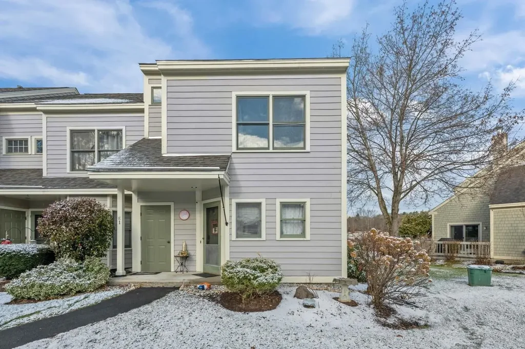 388 Western Avenue, Henniker