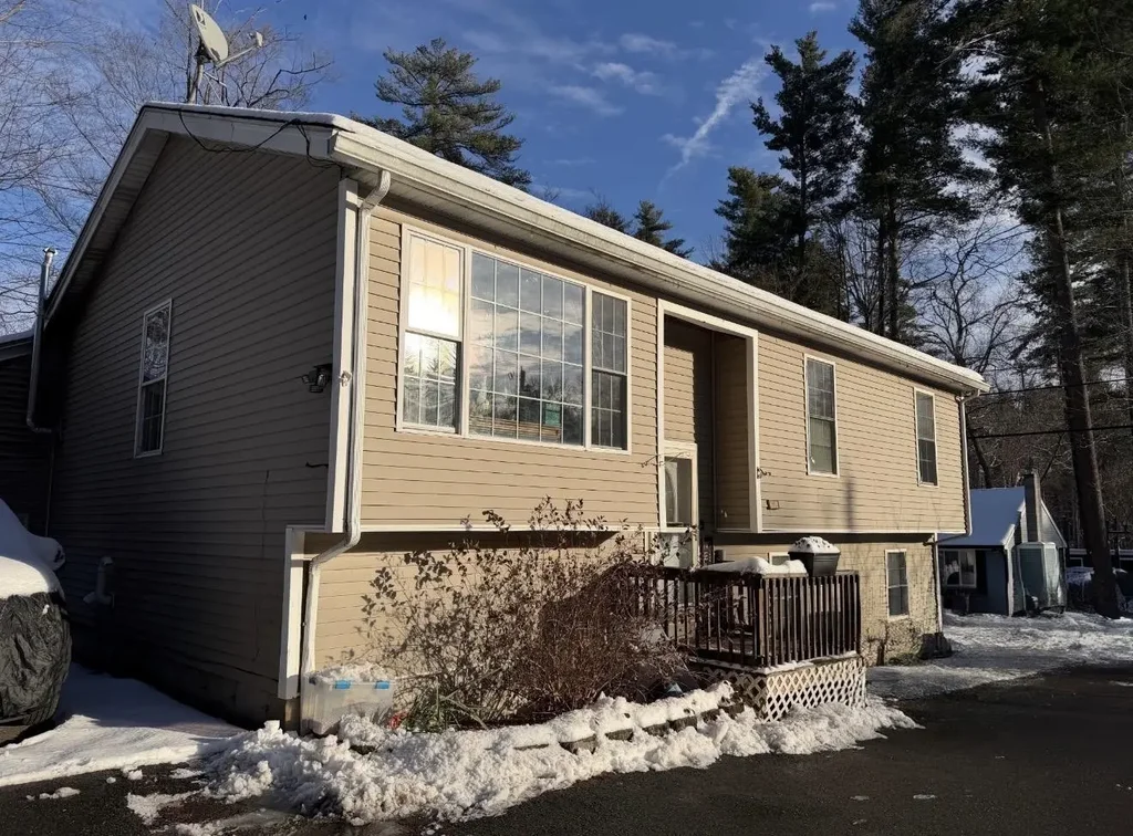 114 Chases Grove Road, Derry