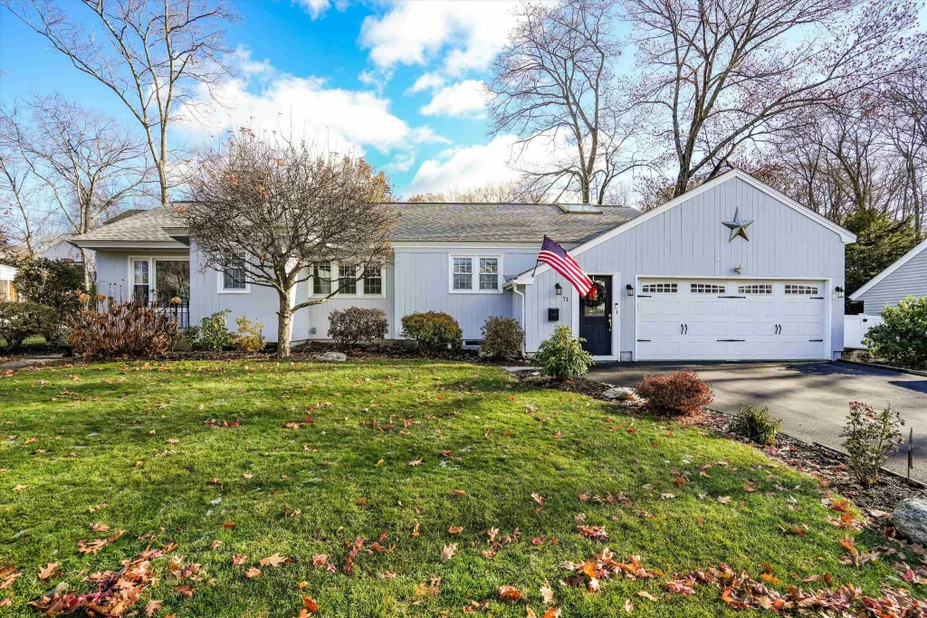 71 Bruce Road, Manchester