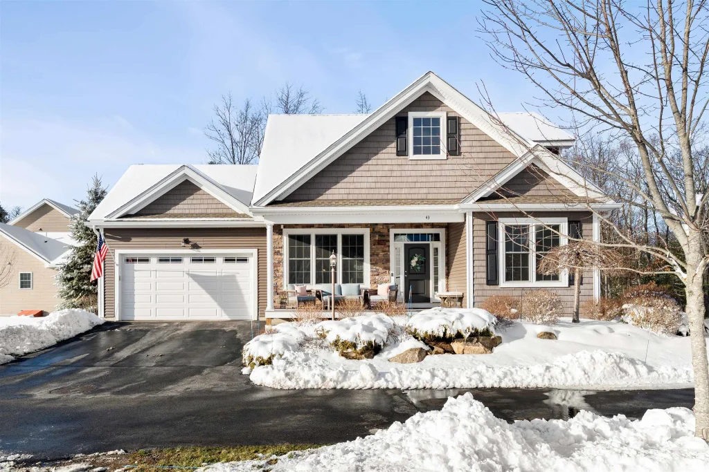 43 Maple Leaf Way, Manchester