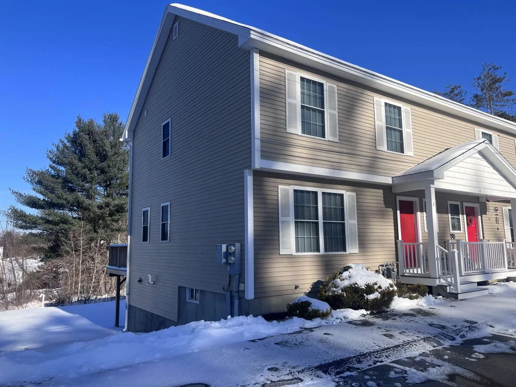 4a Red Oak Way, Boscawen