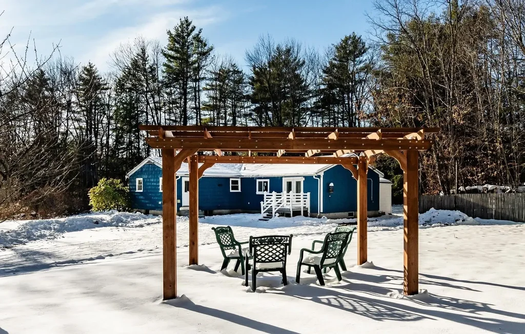 1639 Main Street, Dublin