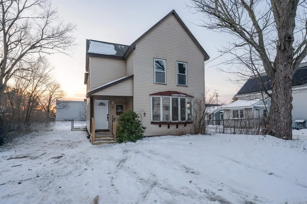 6 Grover Street, Concord