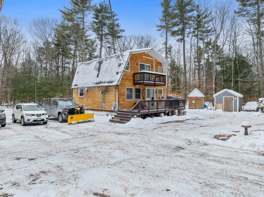 82 Sawyer Lake Road, Gilmanton