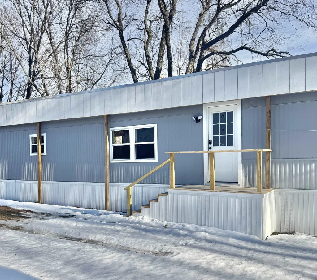 6 Boe Road, Holderness