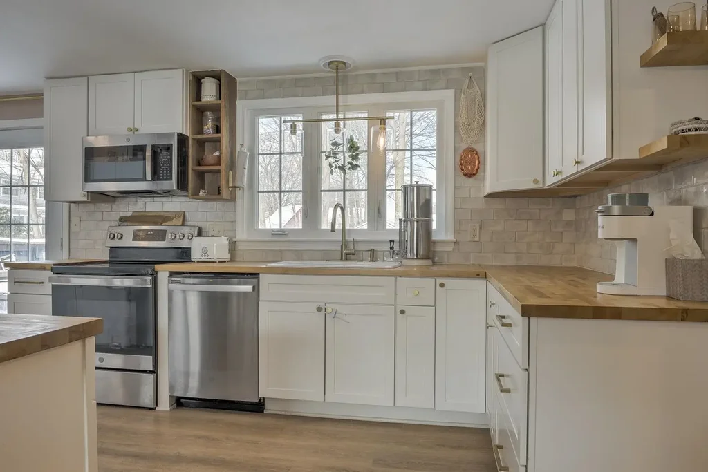 8 Marguerite Street, Keene