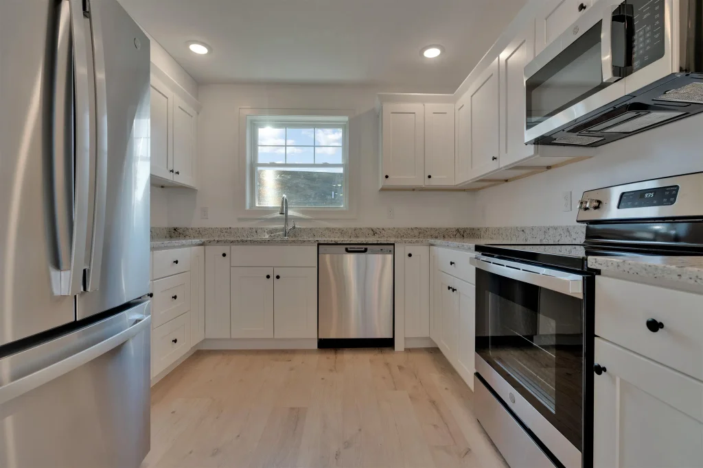 2 Cape Coral Way, Rochester