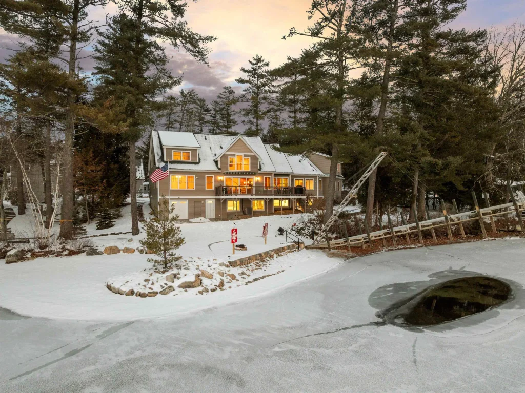 214 Krainewood Drive, Moultonborough