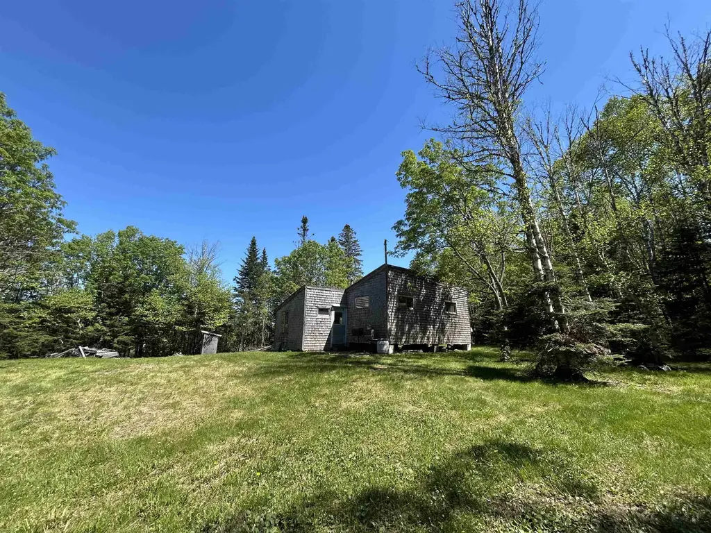 242 Noyes Road, Stewartstown