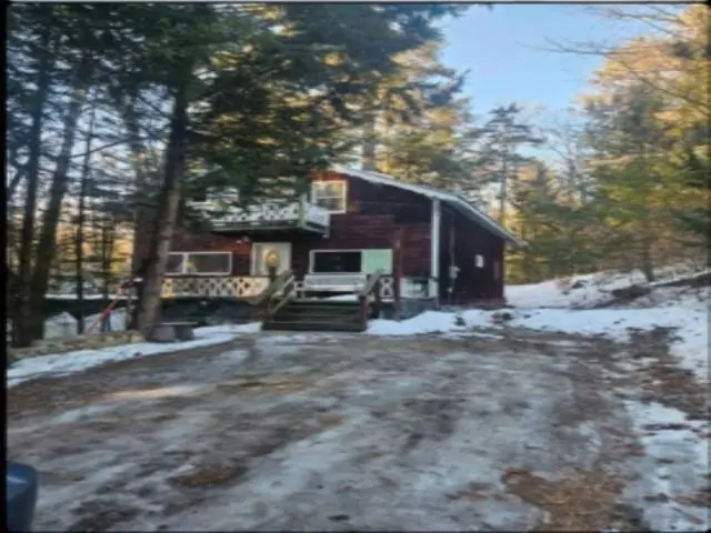 1974 New Hampshire Route 16, Albany