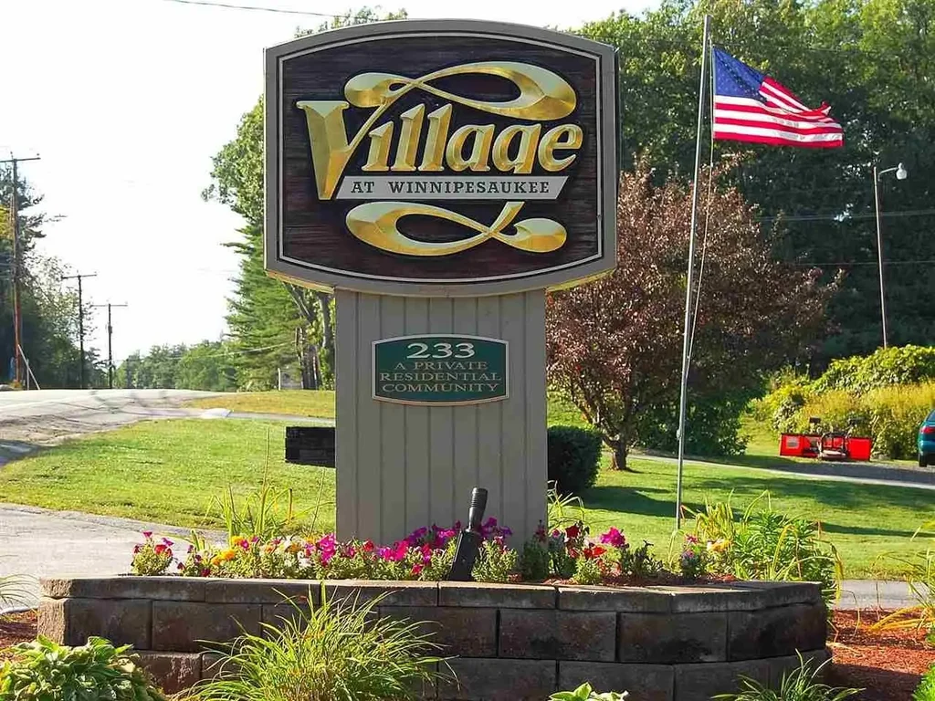 9 Treetop Circle, Laconia