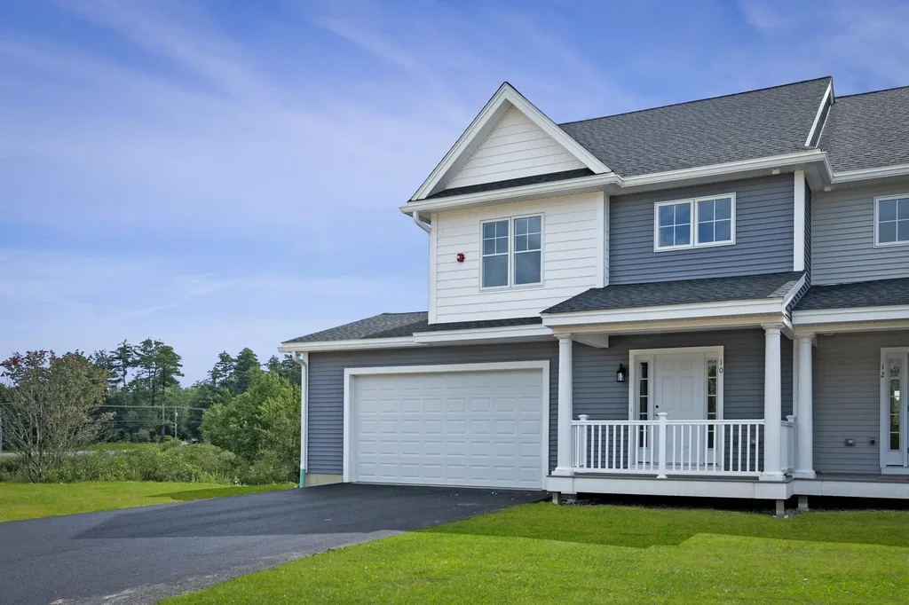 7 Autumn Lane, Raymond