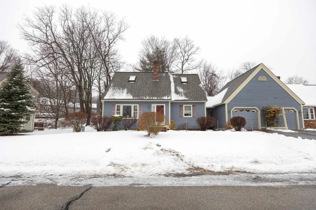 232 Winding Pond Road, Londonderry