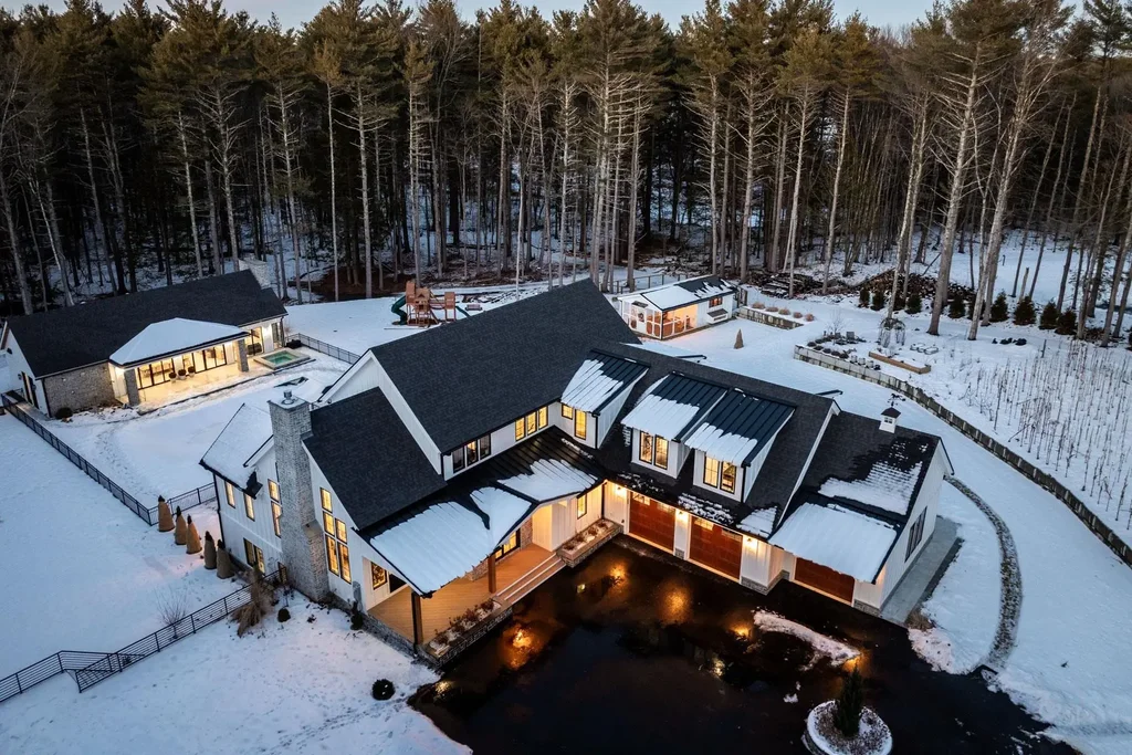 113 Linden Street, Exeter