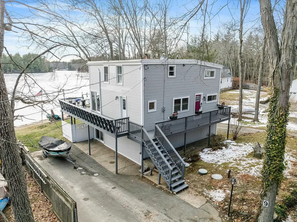 9 Casey Road, East Kingston