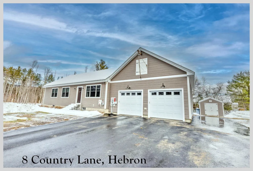 8 Country Lane, Hebron