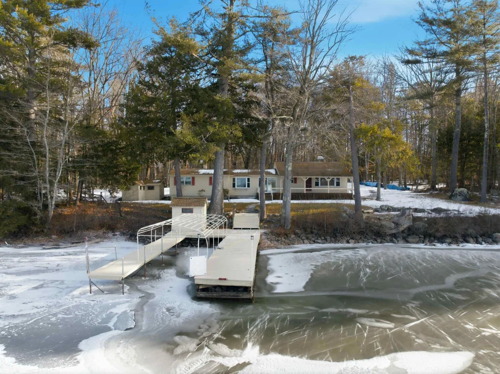 61 Wallace Point Road, Moultonborough