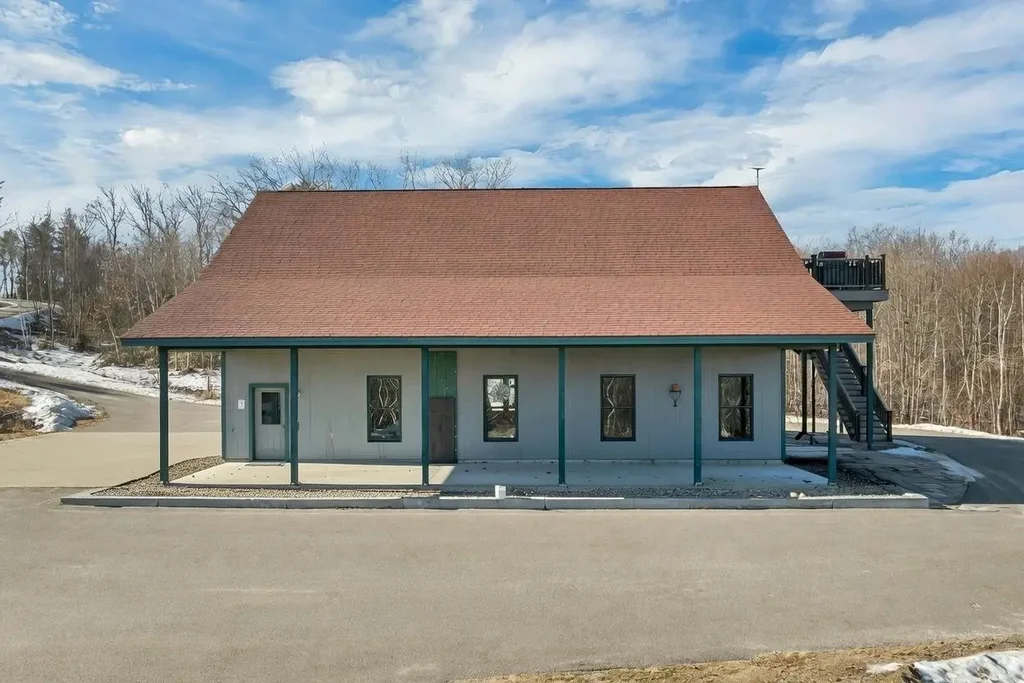 34 Stable Road, Milford