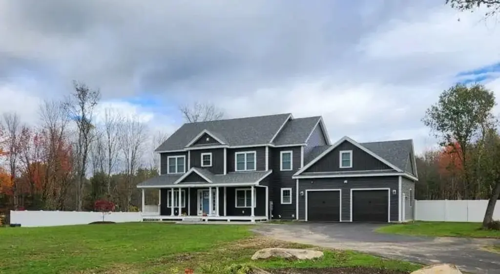 344 Brickett Hill Road, Pembroke