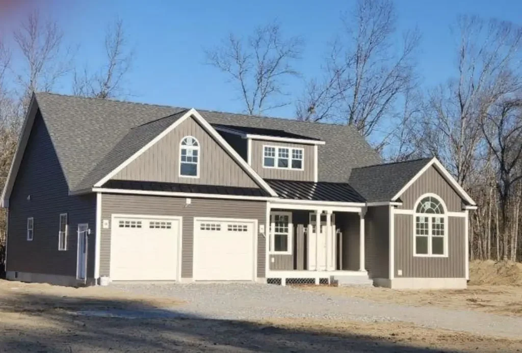 348 Brickett Hill Road, Pembroke