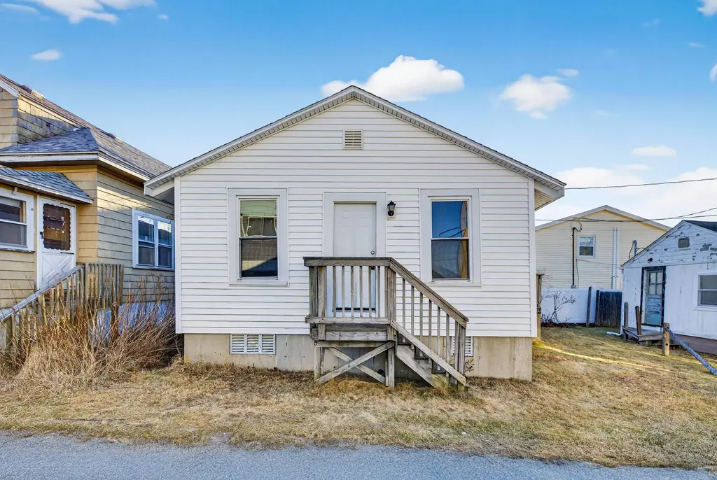 27 Kentville Terrace, Hampton