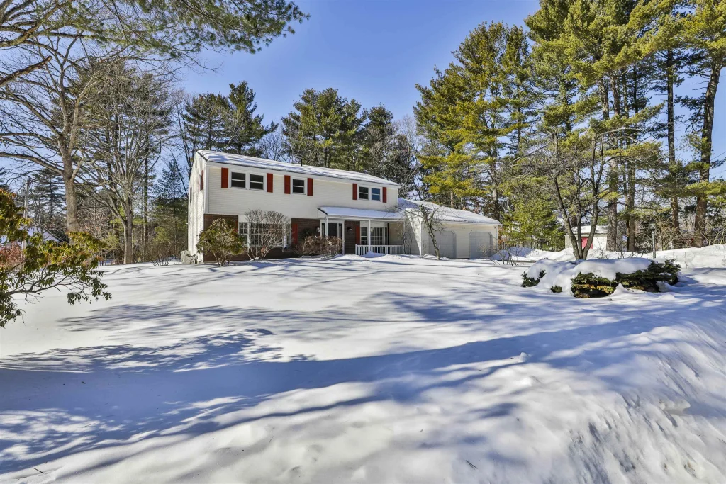 139 Peele Road, Nashua