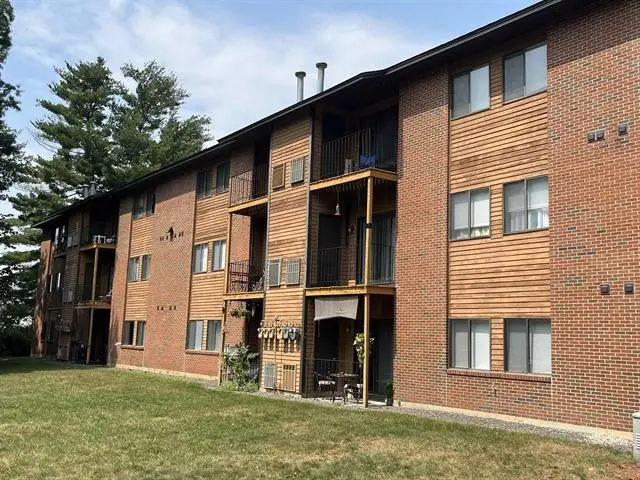 11 Blackstone Drive, Nashua