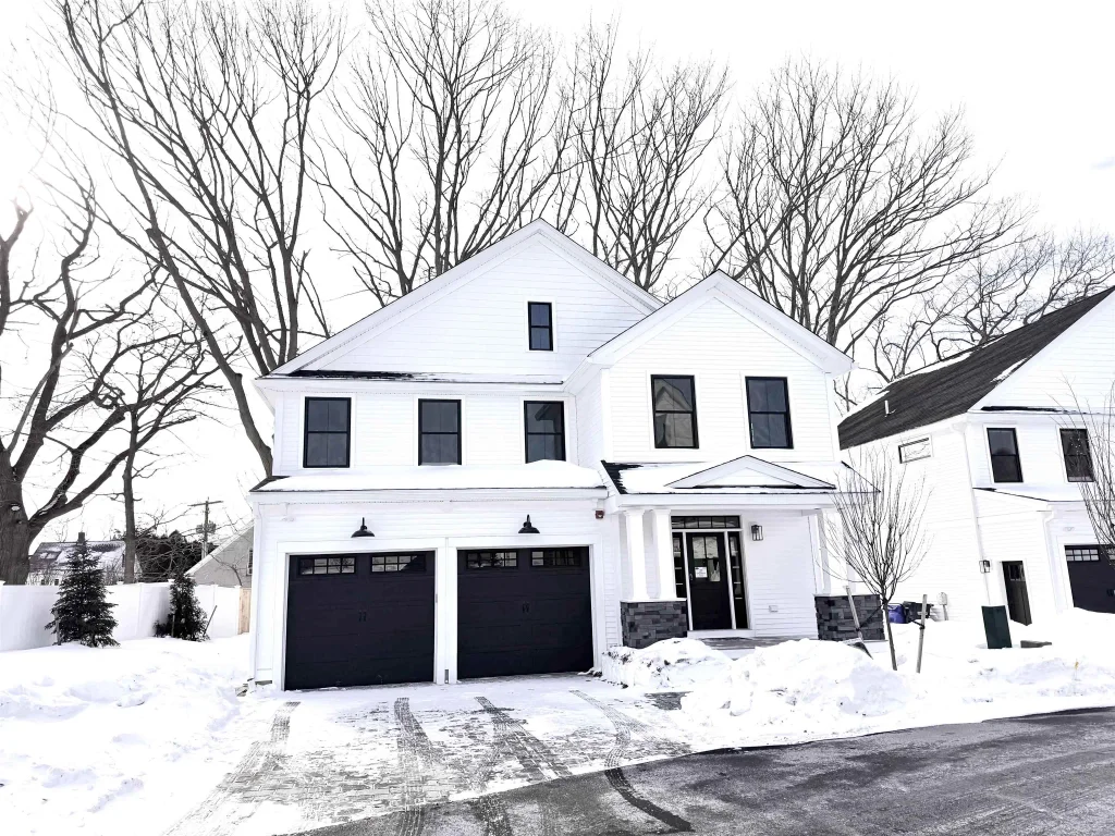 #5 Woodbury Reserve, Portsmouth