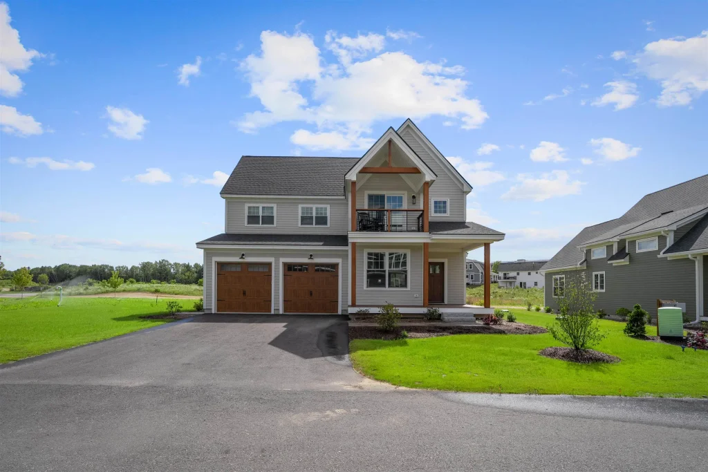 4 Grace Road, Thornton