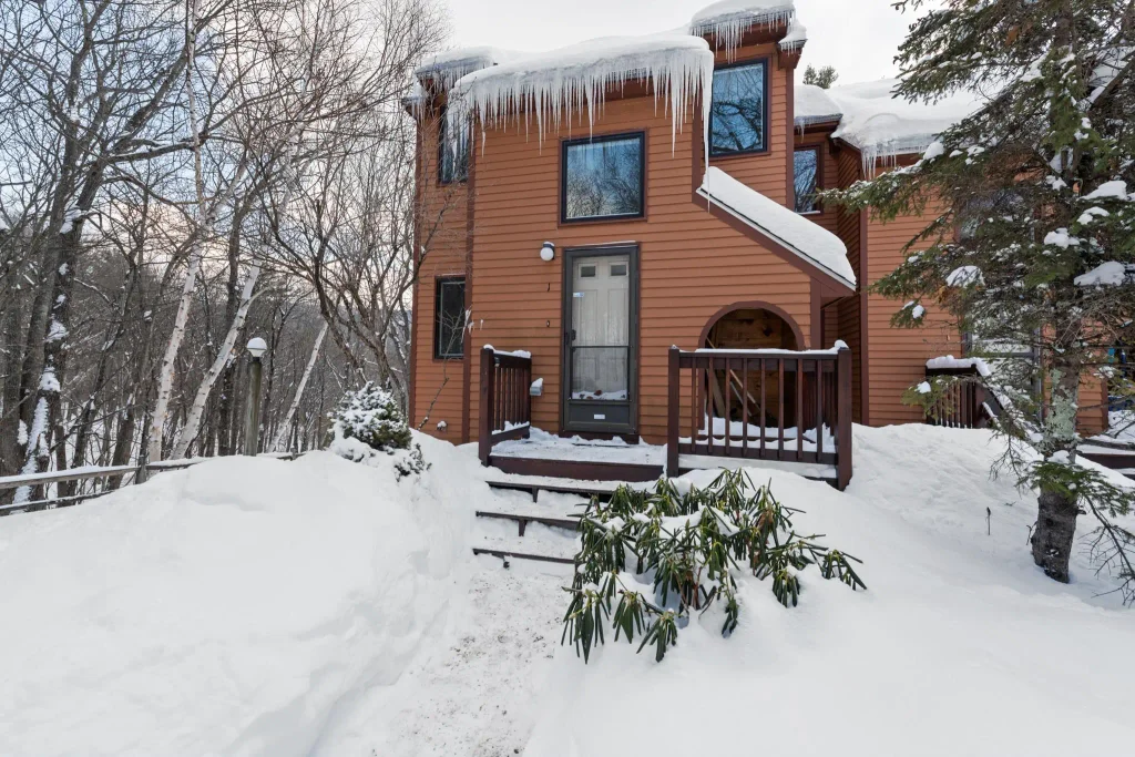 57 Richardson Trail, Campton