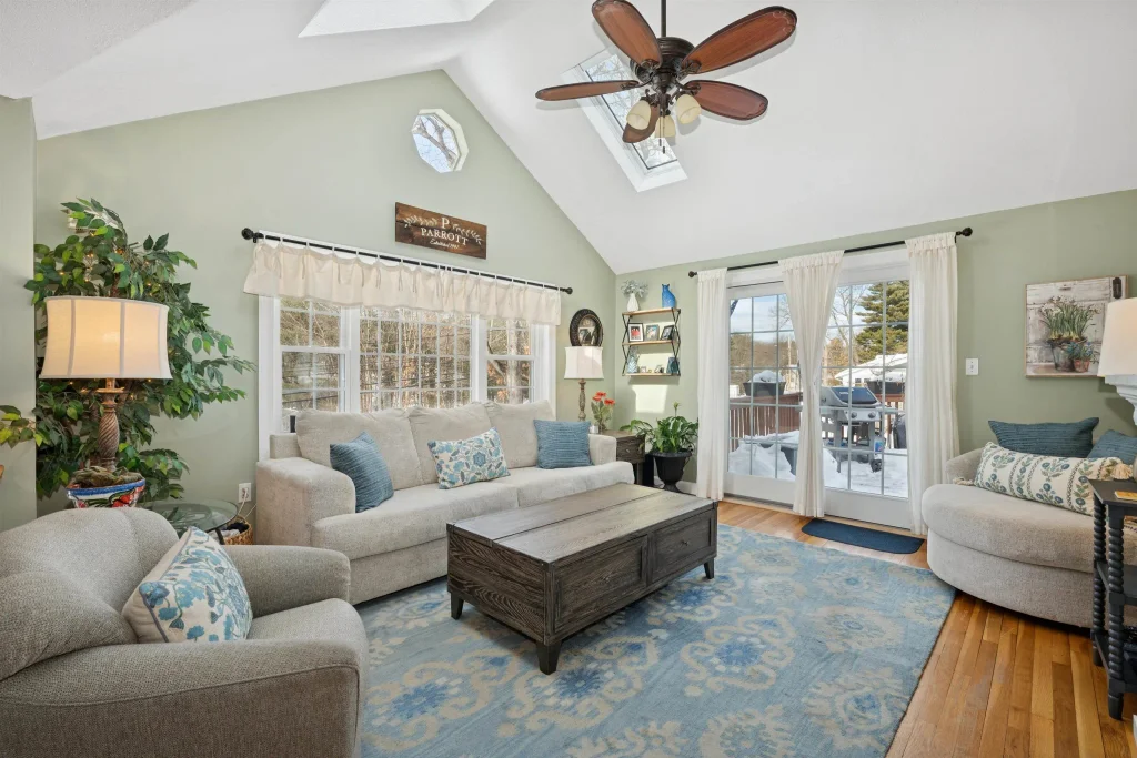 244 Harris Road, Nashua