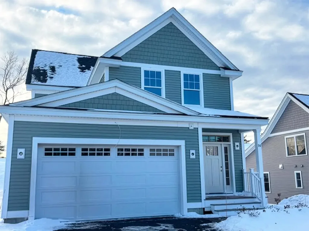 30 The Cliffs At Evergreen, Cliffside Drive, Auburn