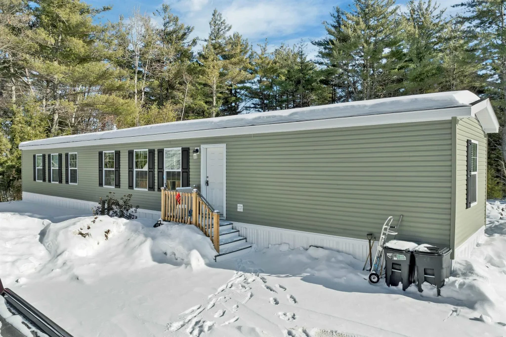 101 Thurley Road, Ossipee