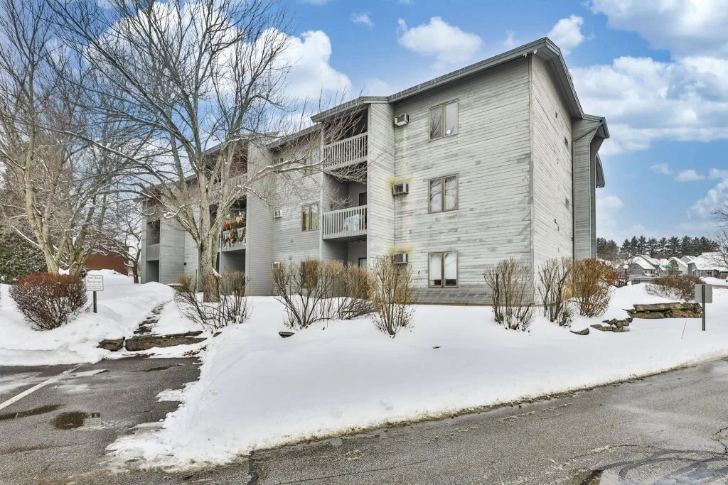 5 Tsienneto Road, Derry