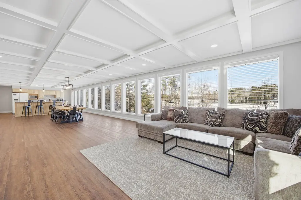61 Crescent Drive, Barnstead