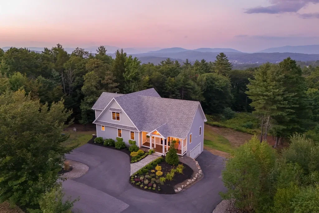 47 Clover Ridge Road, Meredith