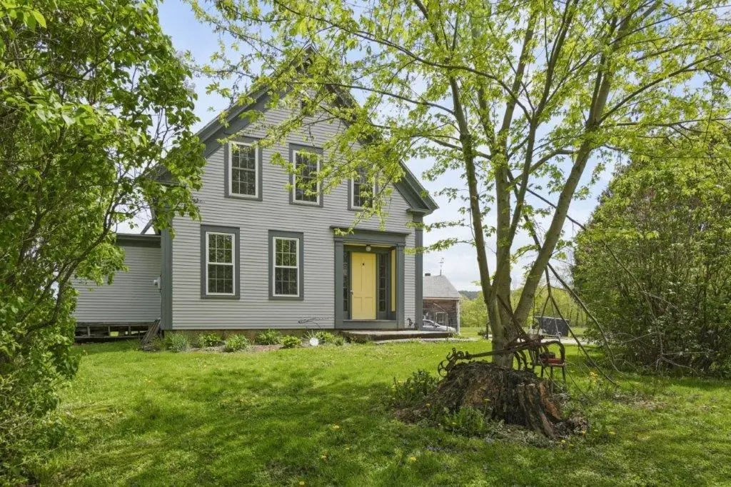 411 Alstead Center Road, Alstead