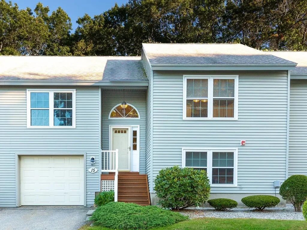 15 Marilyn Drive, Atkinson