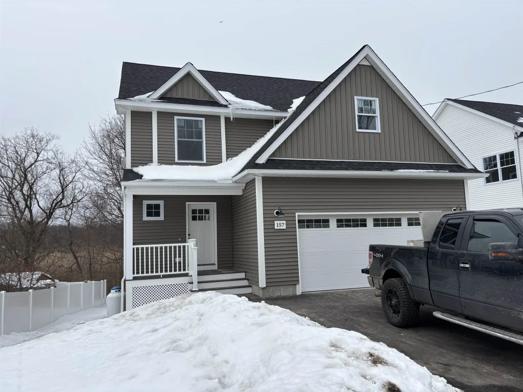 157 Garvin Avenue, Manchester