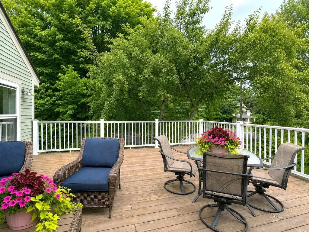 53 Lyme Road, Hanover