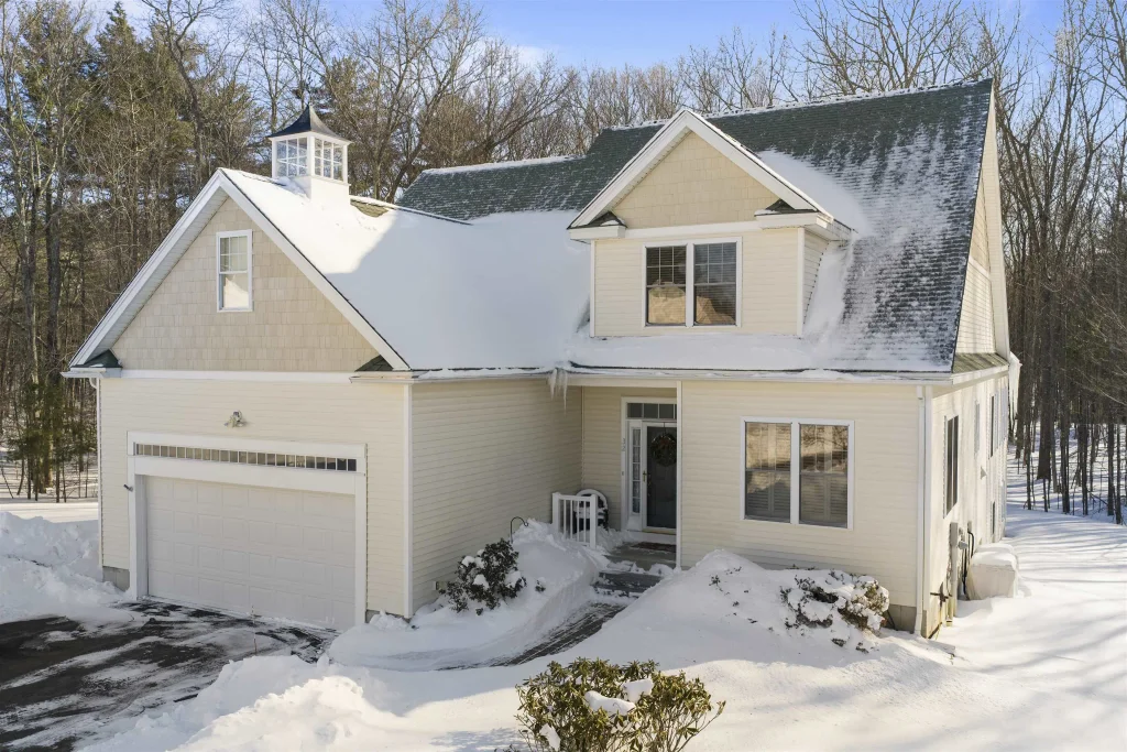 32 Tansy Avenue, Stratham