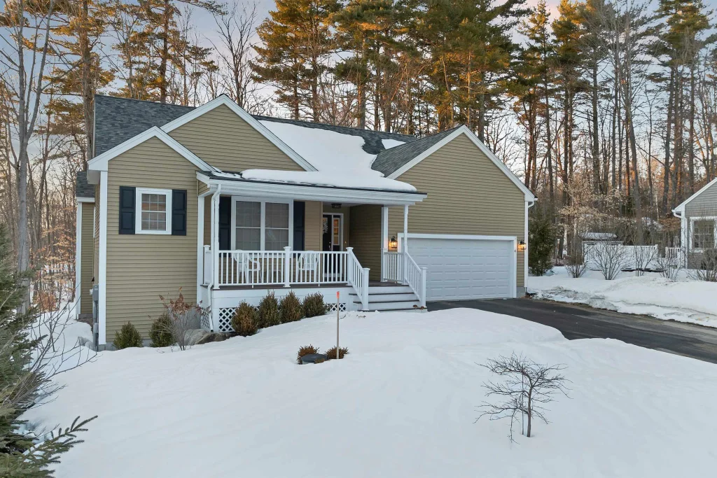 4 Mulberry Court, Wolfeboro